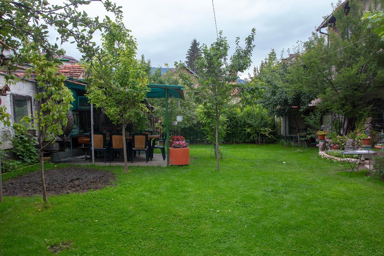 Guest House Hendek SJJ Exterior foto